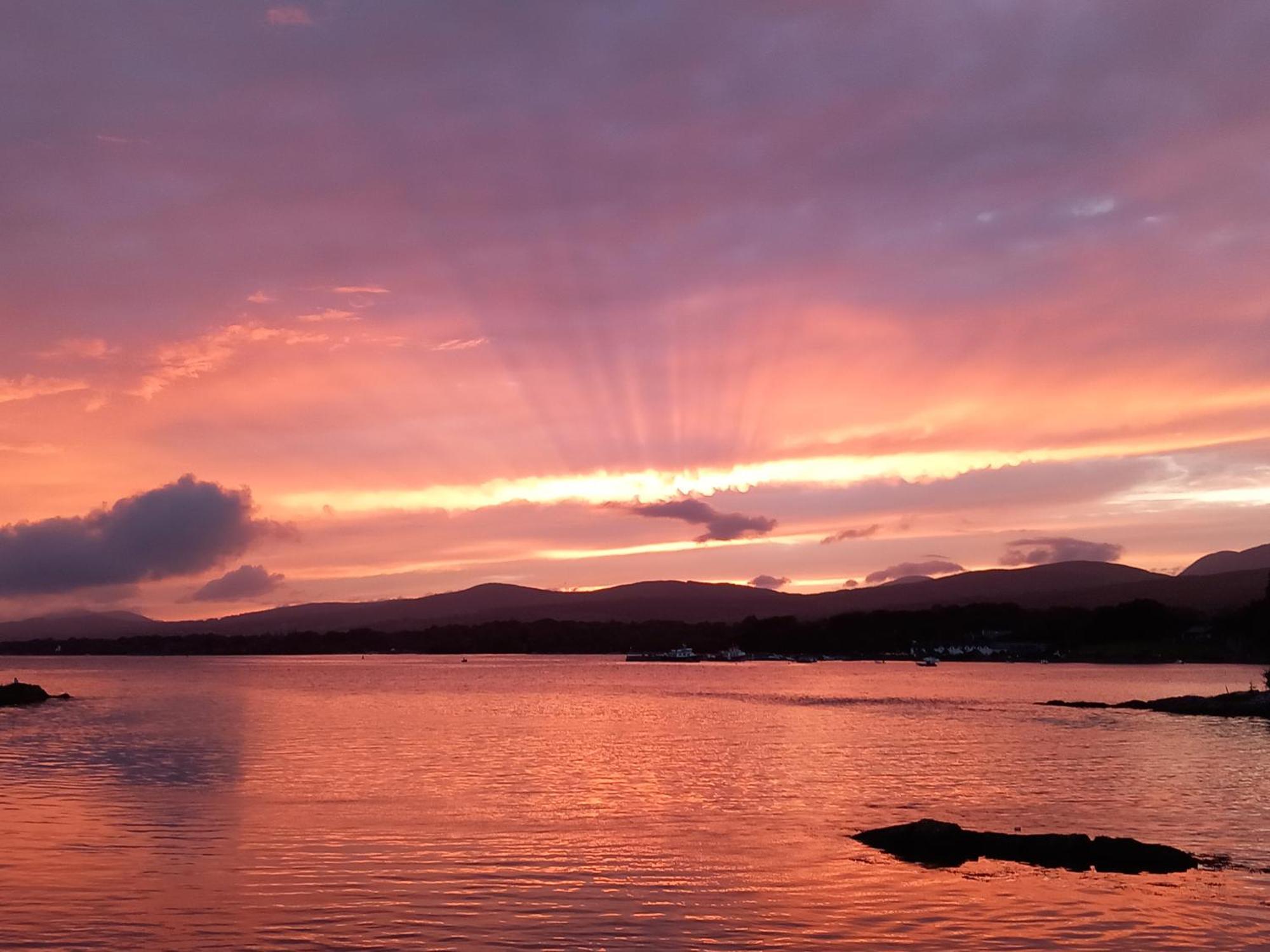 Watersedge Seaviews Otel Kenmare Dış mekan fotoğraf
